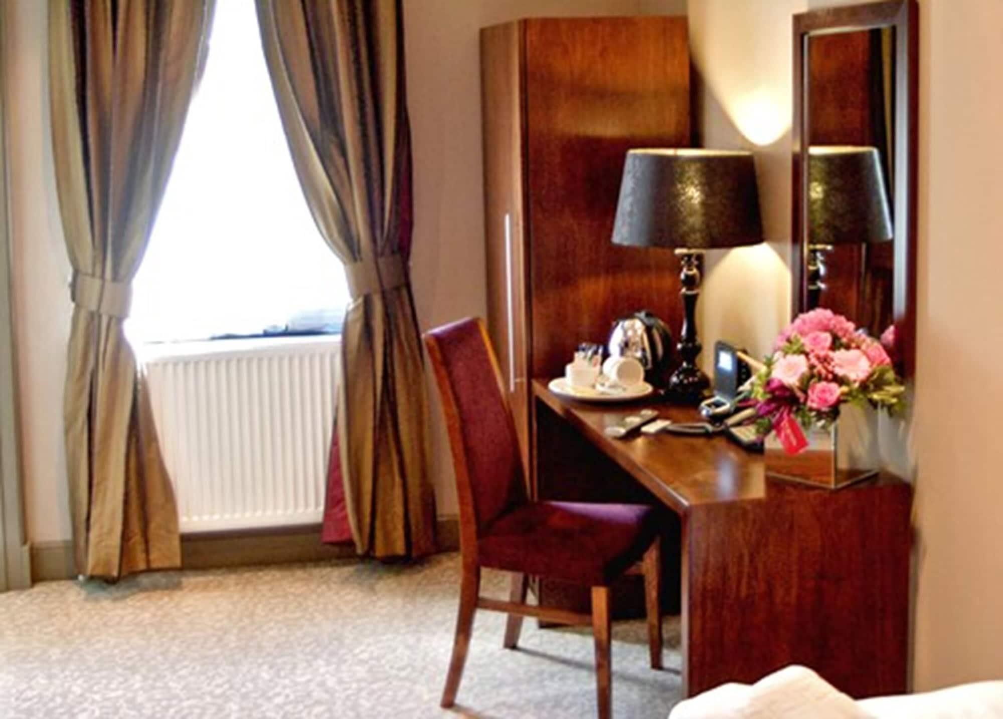 Lynnhurst Hotel Джонстон Экстерьер фото
