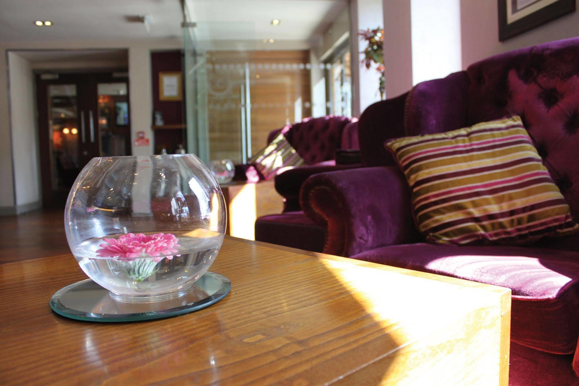 Lynnhurst Hotel Джонстон Экстерьер фото